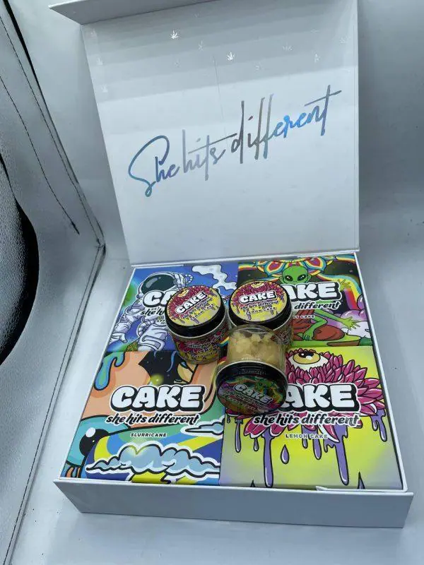 cake-live-resin-8.webp Cake Live Resin jars - Image 1